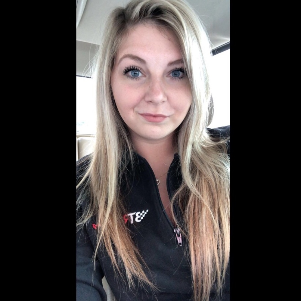 Meet your Posher, Nycole